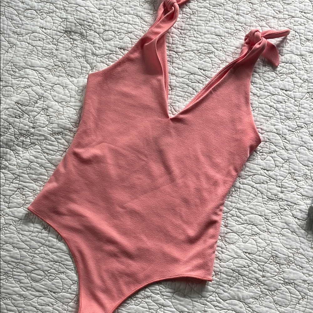 Show Me Your MuMu Coral Pink Tie-Shoulder Bodysuit